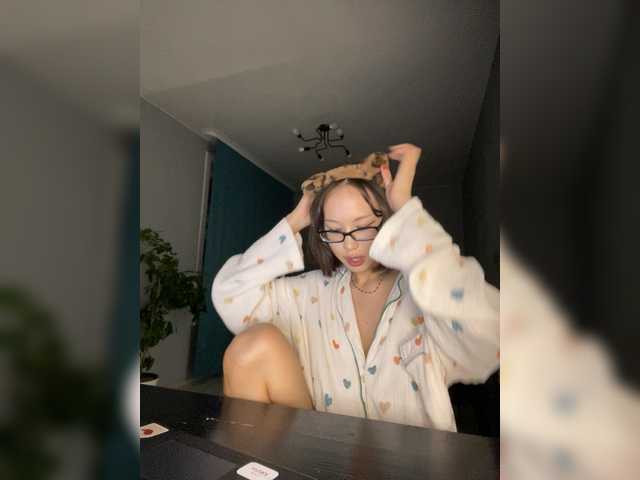 Adadollll live webcam show