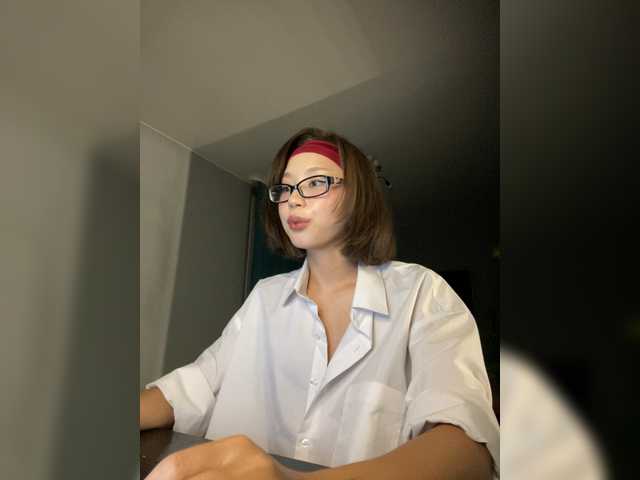 Adadollll live cam on BongaCams