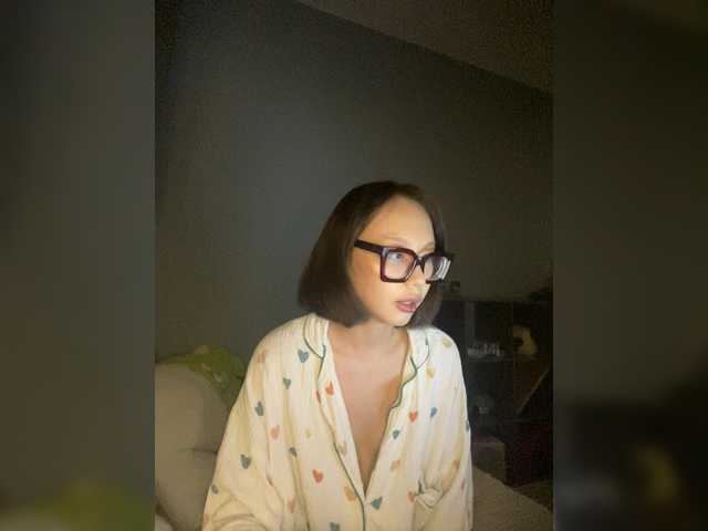 Adadollll live cam on BongaCams