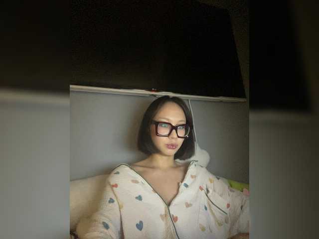 Adadollll live cam on BongaCams