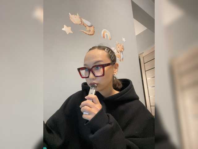 Adadollll live cam on BongaCams