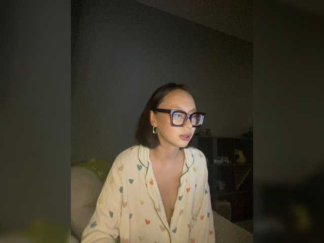 Adadollll live cam on BongaCams