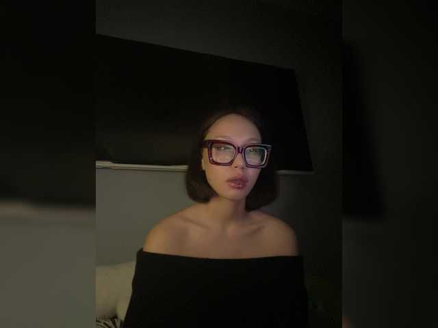 Adadollll live cam on BongaCams