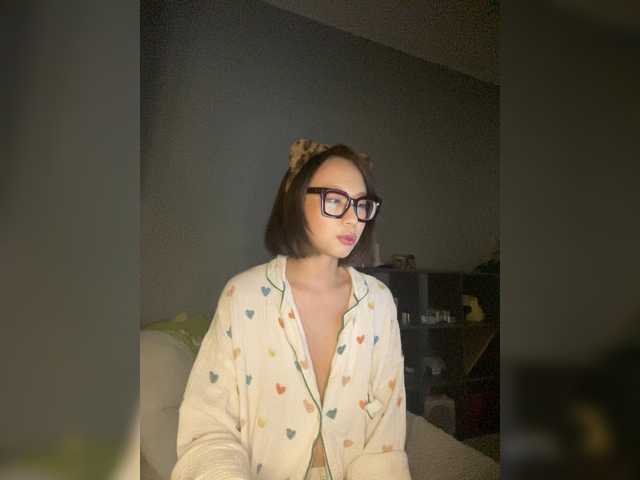 Adadollll live cam on BongaCams