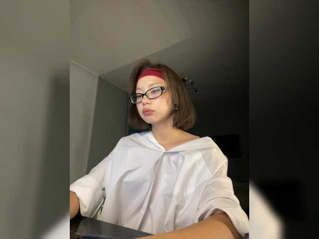 Adadollll live cam on BongaCams