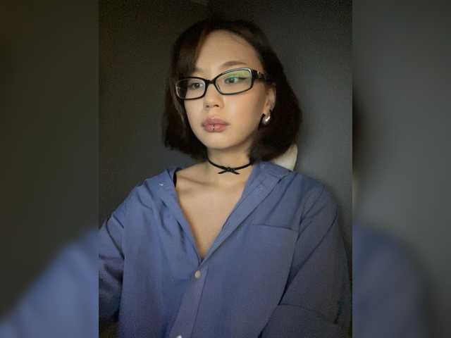 Adadollll live webcam show