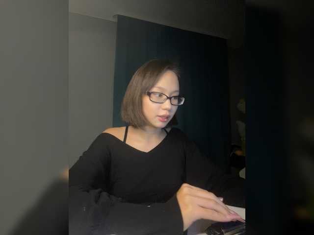 Adadollll live cam on BongaCams