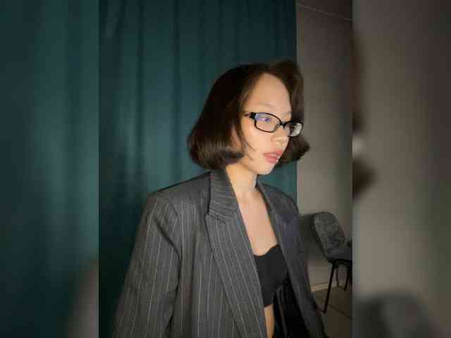 Adadollll Sex Cam Show