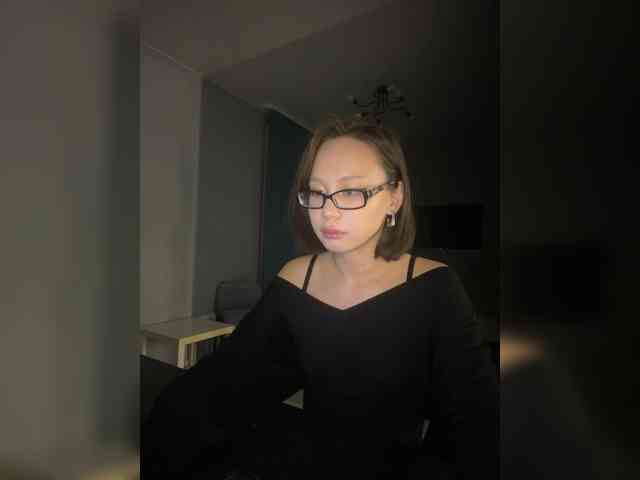 Adadollll webcam