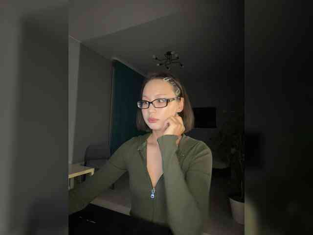 Adadollll webcam