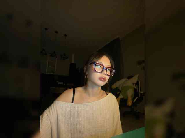 Adadollll webcam