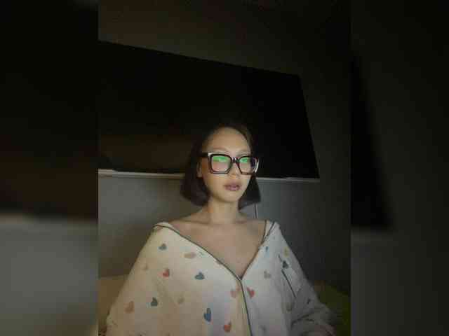 Adadollll webcam