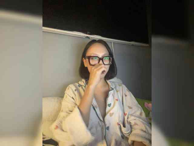 Adadollll webcam