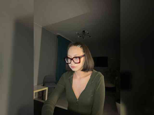 Adadollll webcam