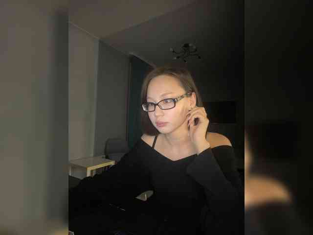Adadollll webcam