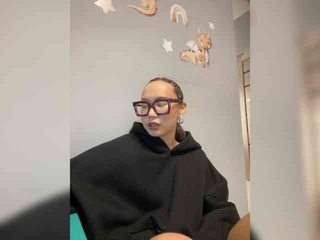 Adadollll webcam