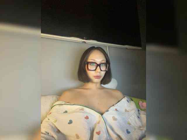 Adadollll webcam