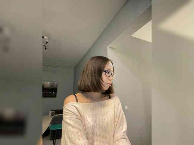 Adadollll webcam