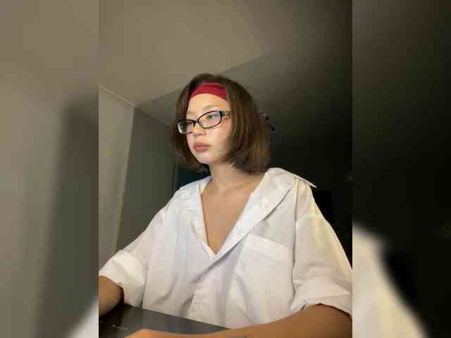 Adadollll webcam