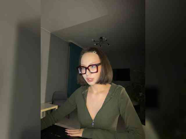 Adadollll webcam