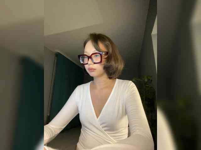 Adadollll Sex Cam Show