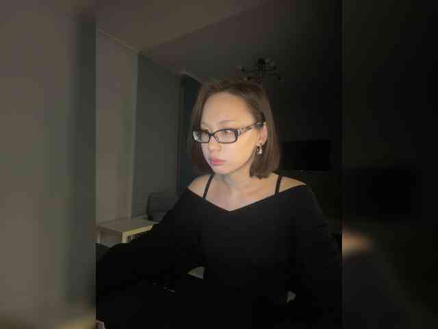 Adadollll webcam