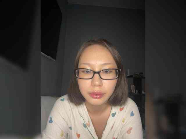 Adadollll Live Webcam on BongaCams