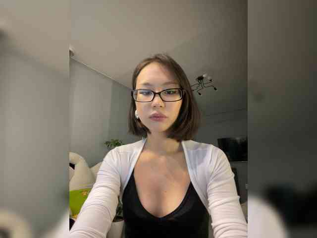 Adadollll Live Webcam on BongaCams