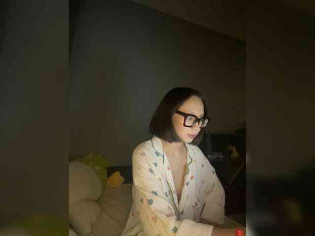 Adadollll webcam