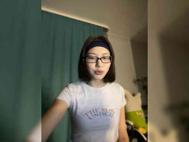 Adadollll webcam