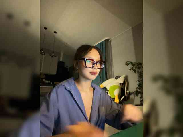Adadollll webcam