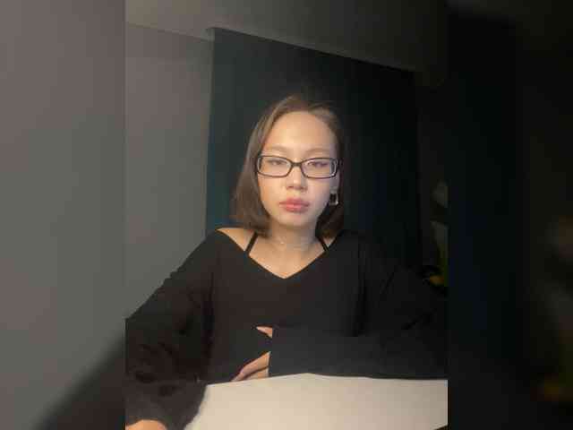 Adadollll webcam