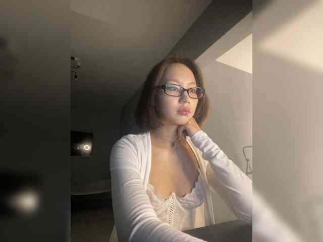 Adadollll webcam