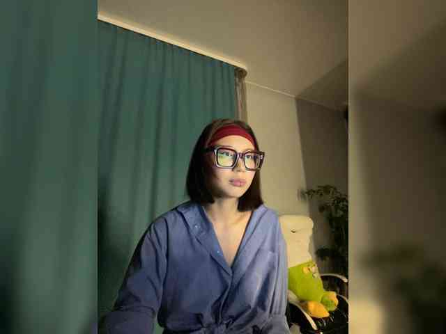 Adadollll webcam