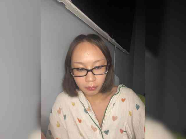 Adadollll webcam