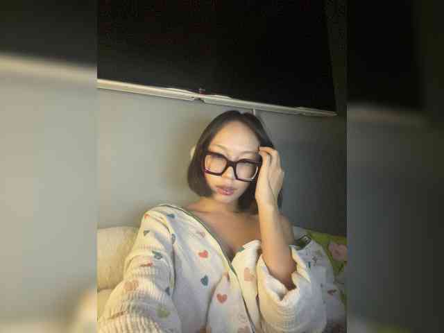 Adadollll webcam