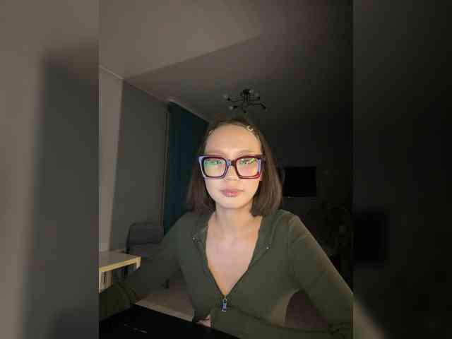 Adadollll webcam