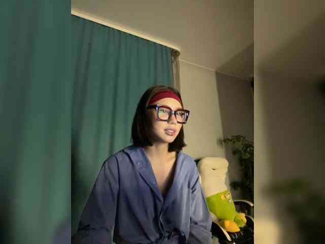 Adadollll webcam