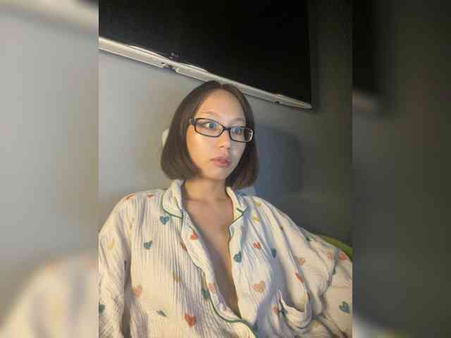 Adadollll webcam