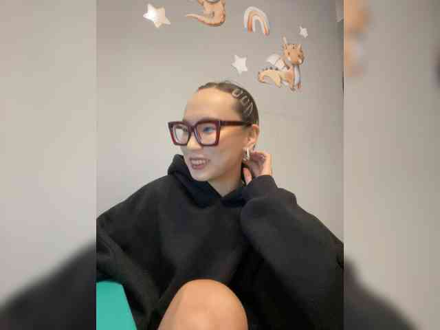 Adadollll webcam