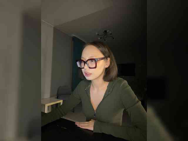 Adadollll webcam