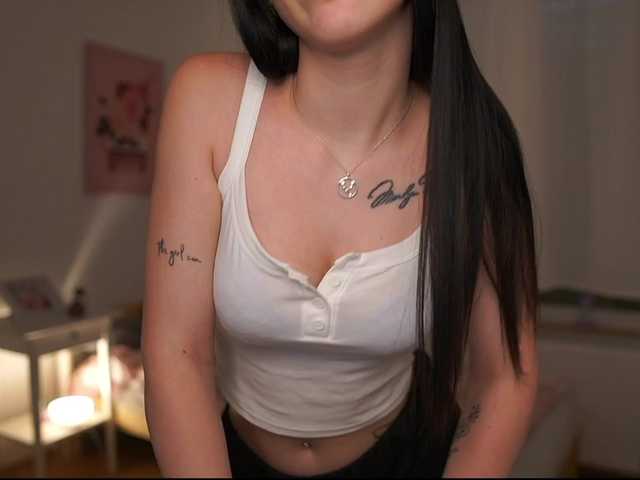 magenrain live cam on BongaCams