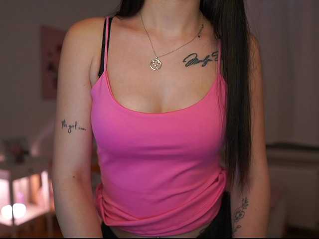 magenrain live cam on BongaCams