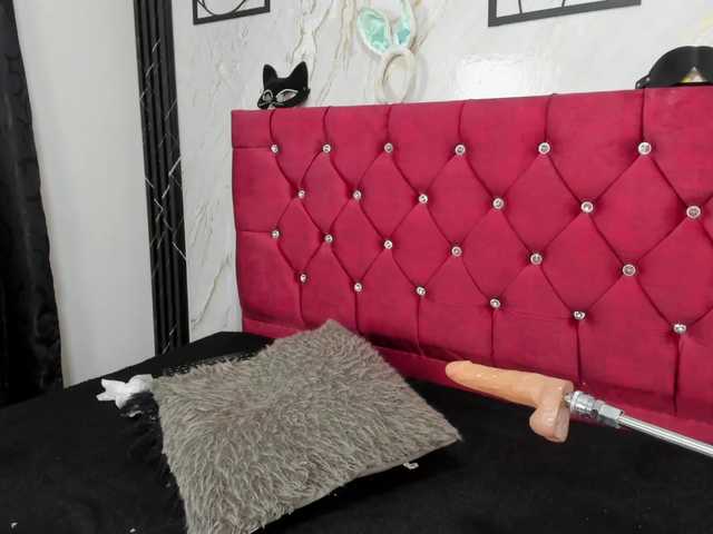ArianaFire live webcam show