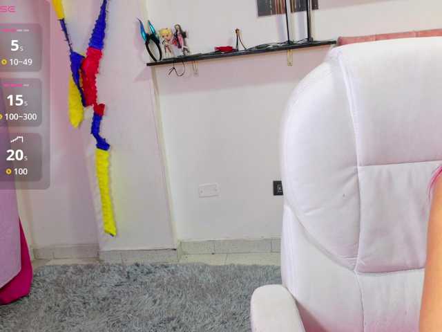 ArianaFire live webcam show