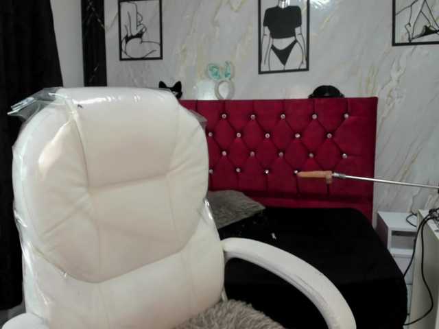 ArianaFire live webcam show