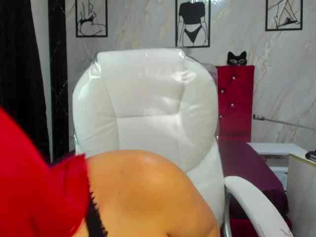 ArianaFire webcam