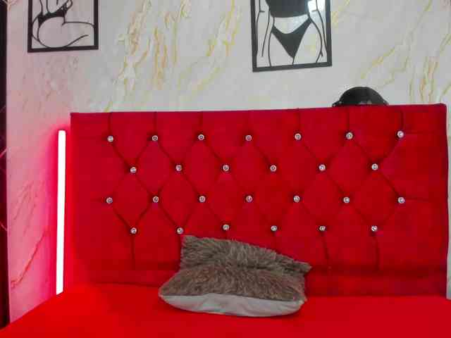 ArianaFire webcam