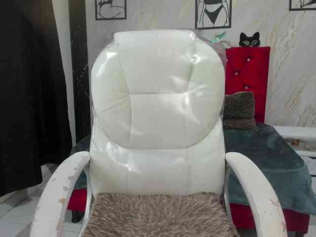 ArianaFire webcam