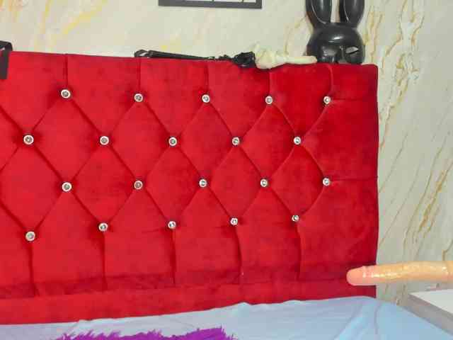 ArianaFire webcam